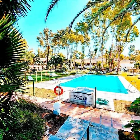 Coqueto Apartamento Puerto Banus Apartamento *
